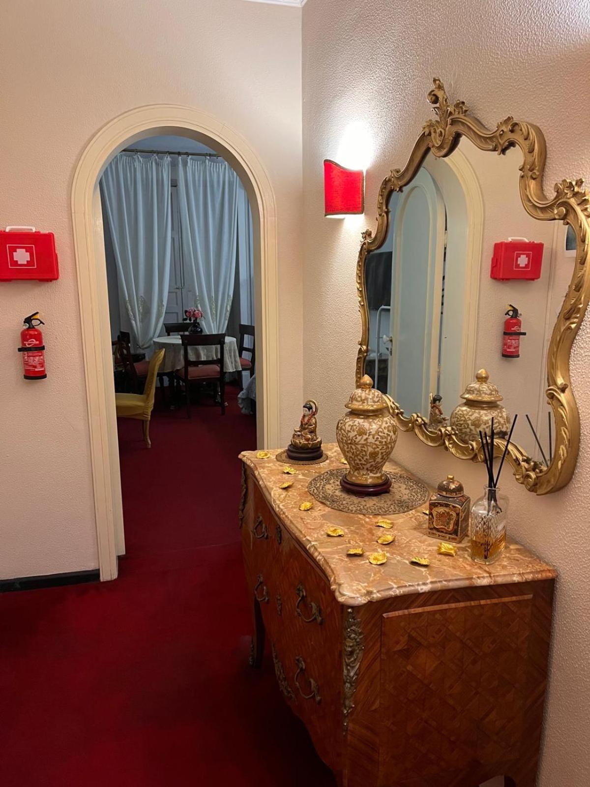 La Dimora Dell'imperatore Apartment *